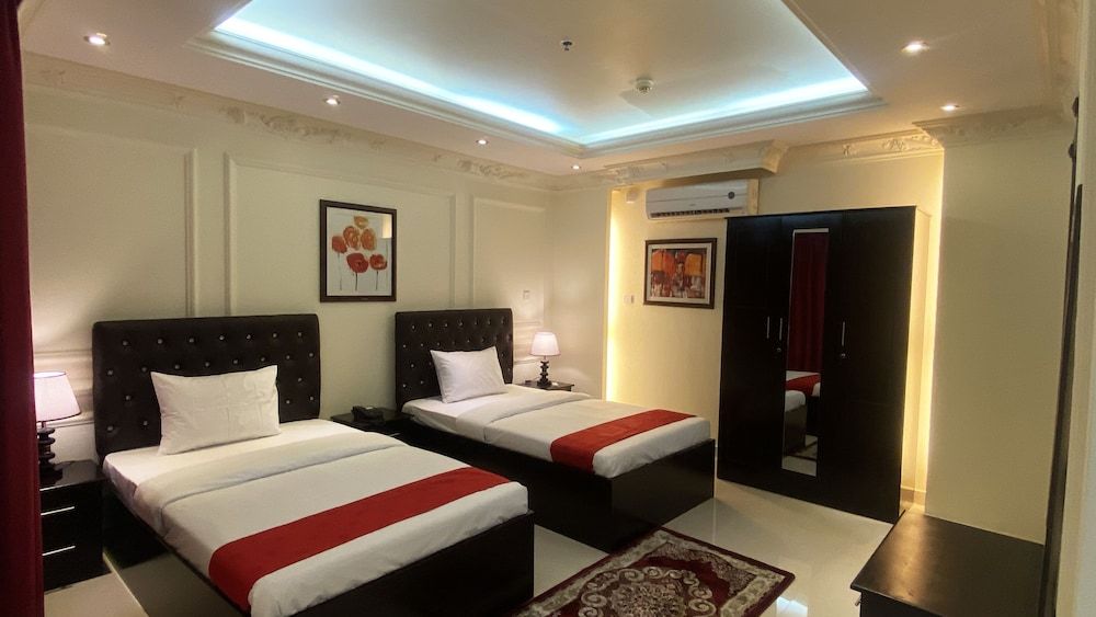 undefined Majestic Hotel 2