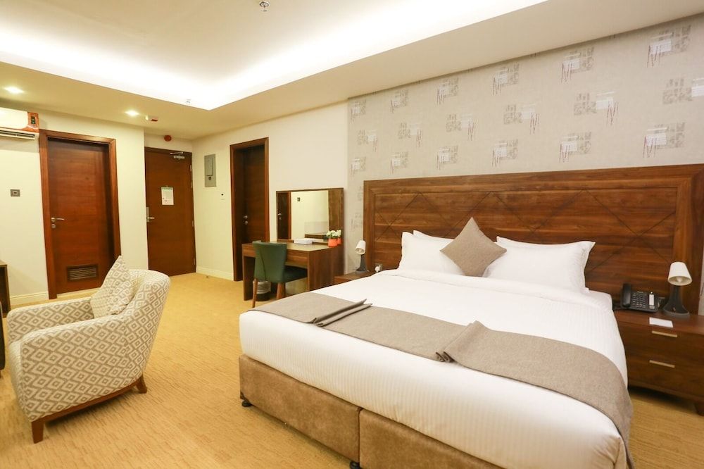 undefined Oyyo Plaza Hotel Apartment 10