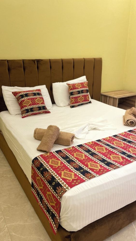 Te Bujtina Hotel&Restaurant Deluxe Double or Twin Room 2