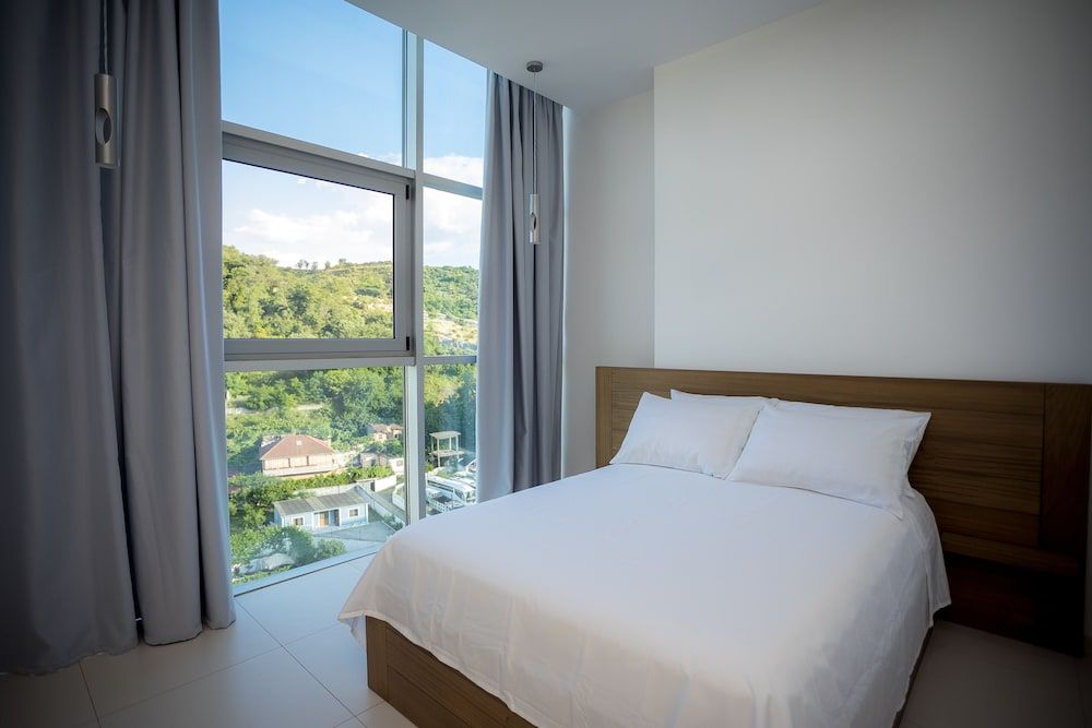 undefined Sky Hotel 10