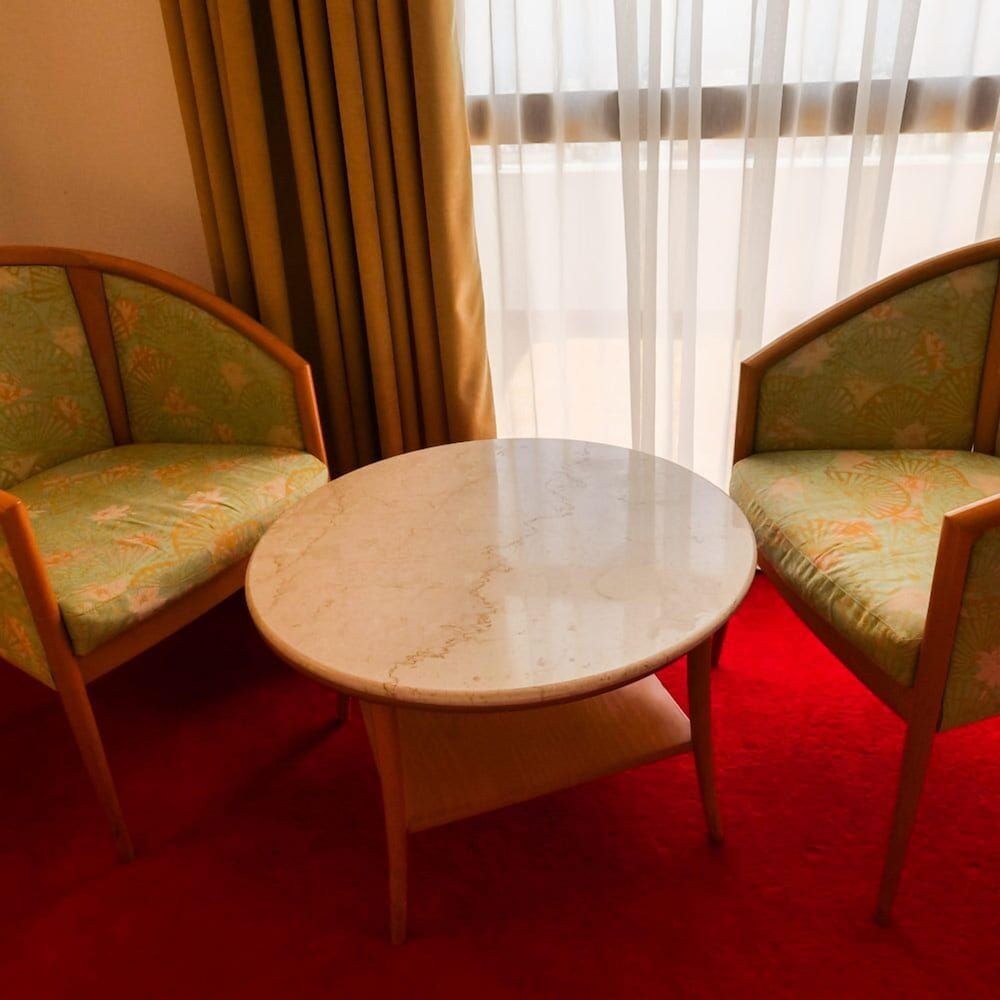 Chateau Linza Resort Standard Twin Room, Mountain View 3