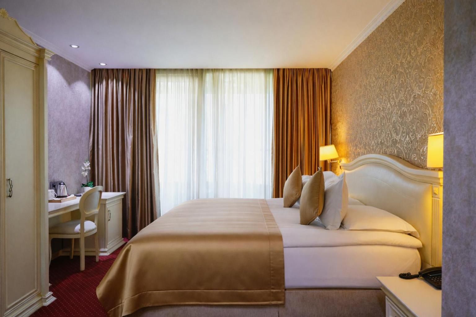 undefined Grand Hotel & Spa Tirana 10