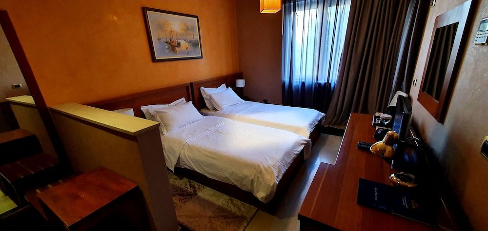 Nov Hotel Twin Room 2