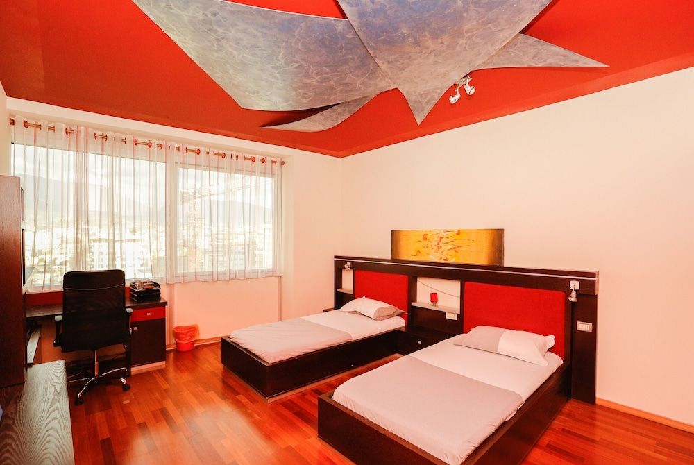 undefined Luxury European Trade Center Apartment 10