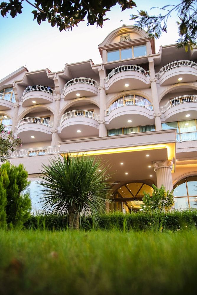 undefined Misk Resort 5