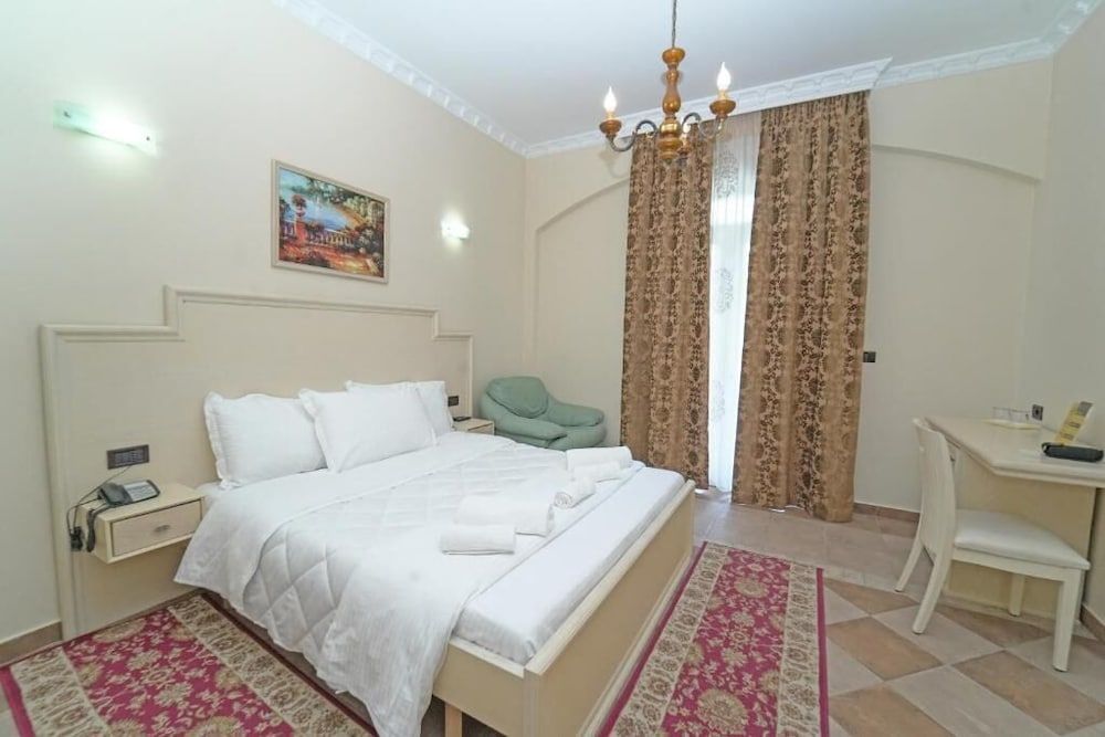 Olimpic Hotel Double Room, Balcony 13