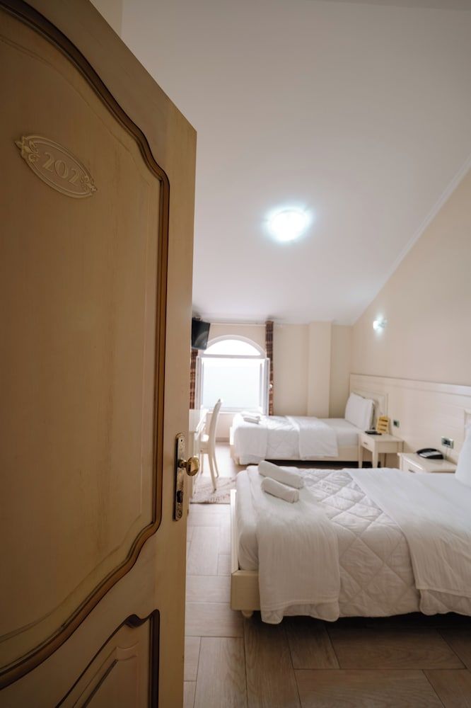 Olimpic Hotel Twin Room 2