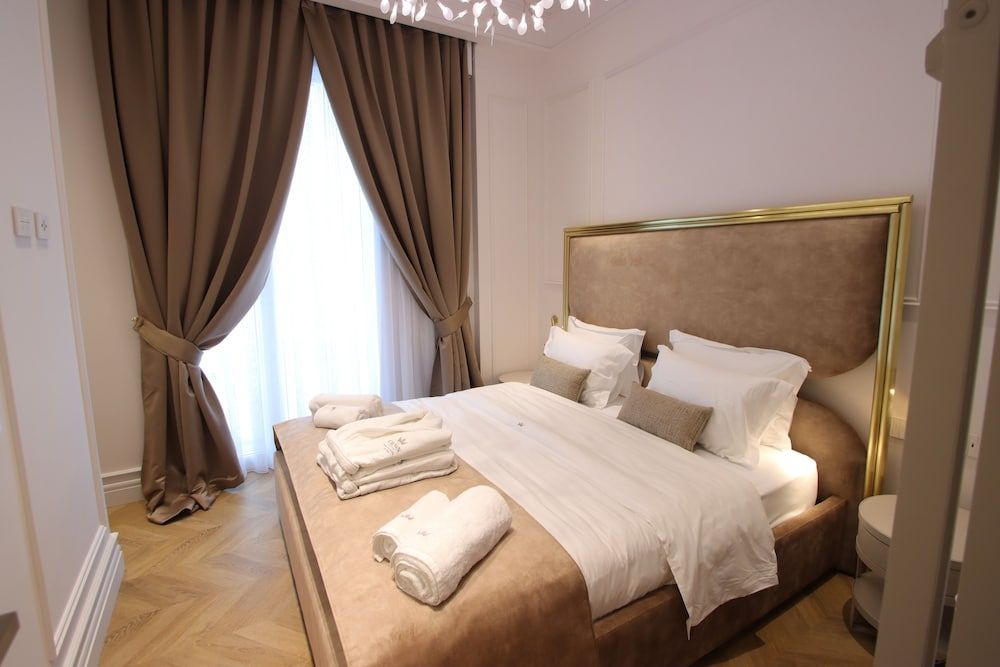 The Crown Boutique Hotel & SPA Premium Double Room