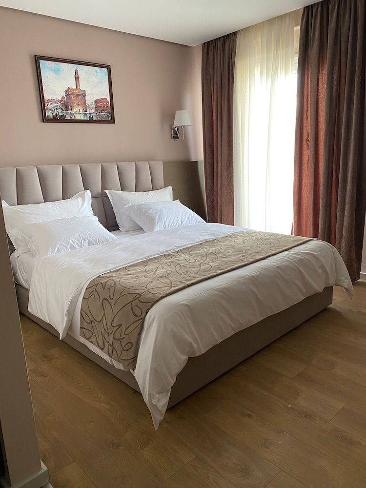 Doanesia Premium Hotel & Spa Standard Double Room 7