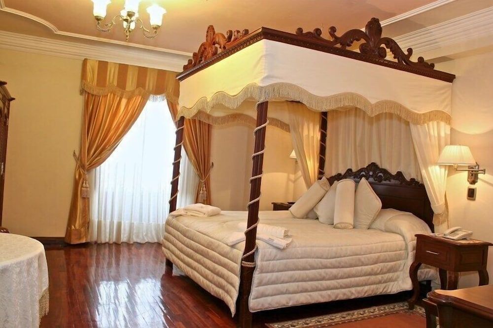 Royal Suite