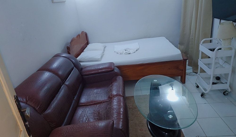 Mike's Flat hotel Signature Studio, 1 Queen Bed