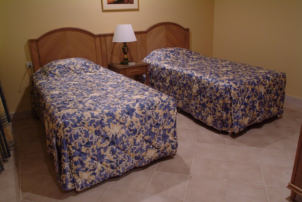 Imperial Hotel Suite, 1 Bedroom 2