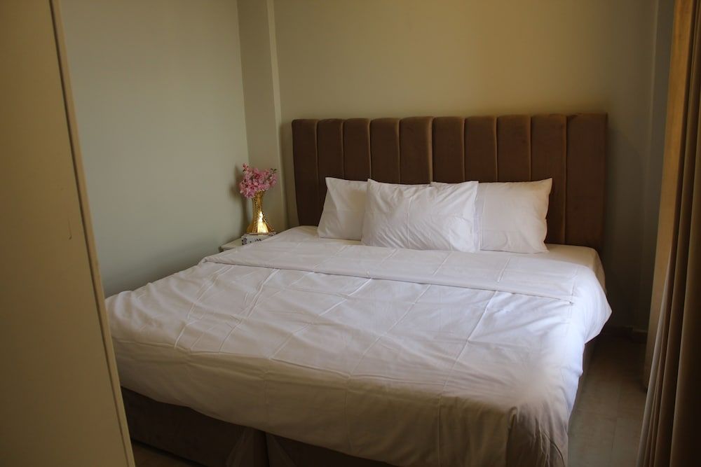 Magic Suite Mahboula-5 Executive Room 2