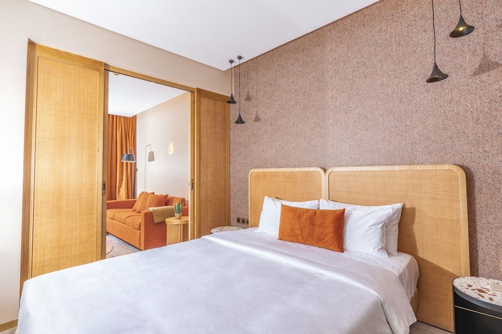 The House Hotel Al Khiran