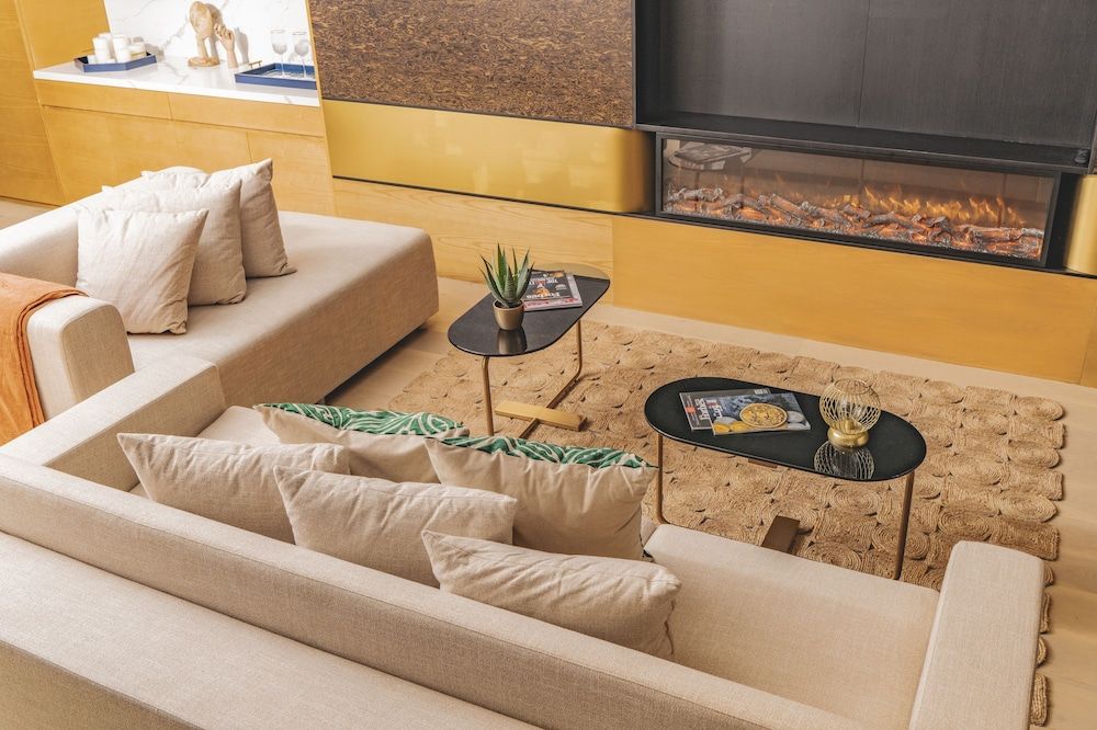 The House Hotel Al Khiran Royal Suite 8