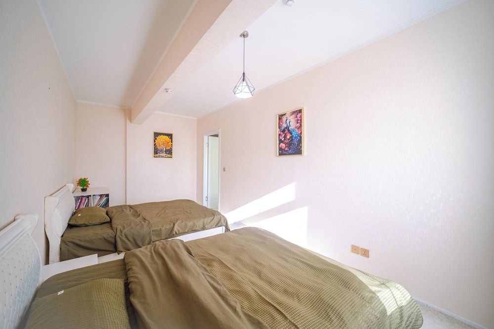 Deluxe Apartment, 3 Queen and Sofa Bed, Mountain View