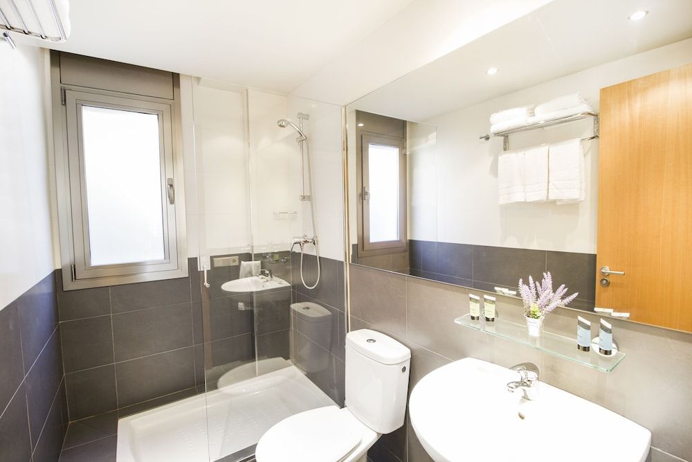 Tarter Mountain Suites Two-Bedroom Apartment with Balcony And Mountain Views (5 minutes driving to the ski area) 9