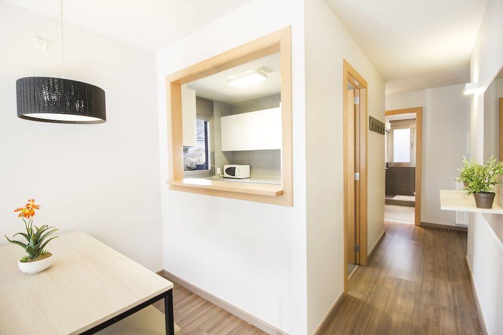 Tarter Mountain Suites Two-Bedroom Apartment with Balcony And Mountain Views (5 minutes driving to the ski area) 13