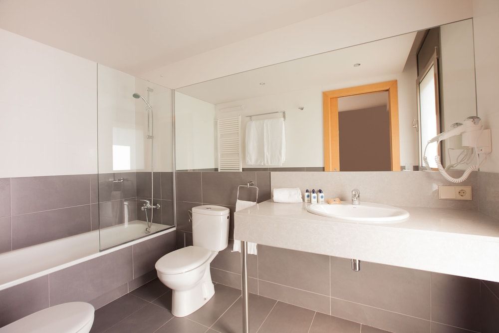 Tarter Mountain Suites One-Bedroom Apartment with Balcony And Mountain Views (5 minutes driving to the ski area) 8