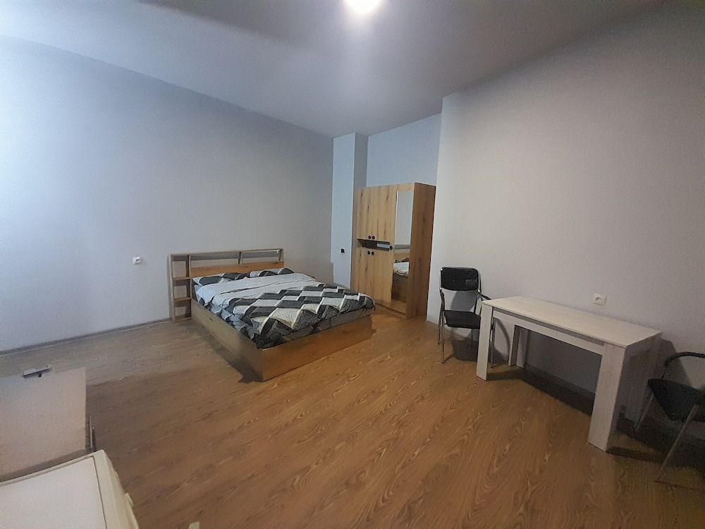 Deluxe Studio, Courtyard View