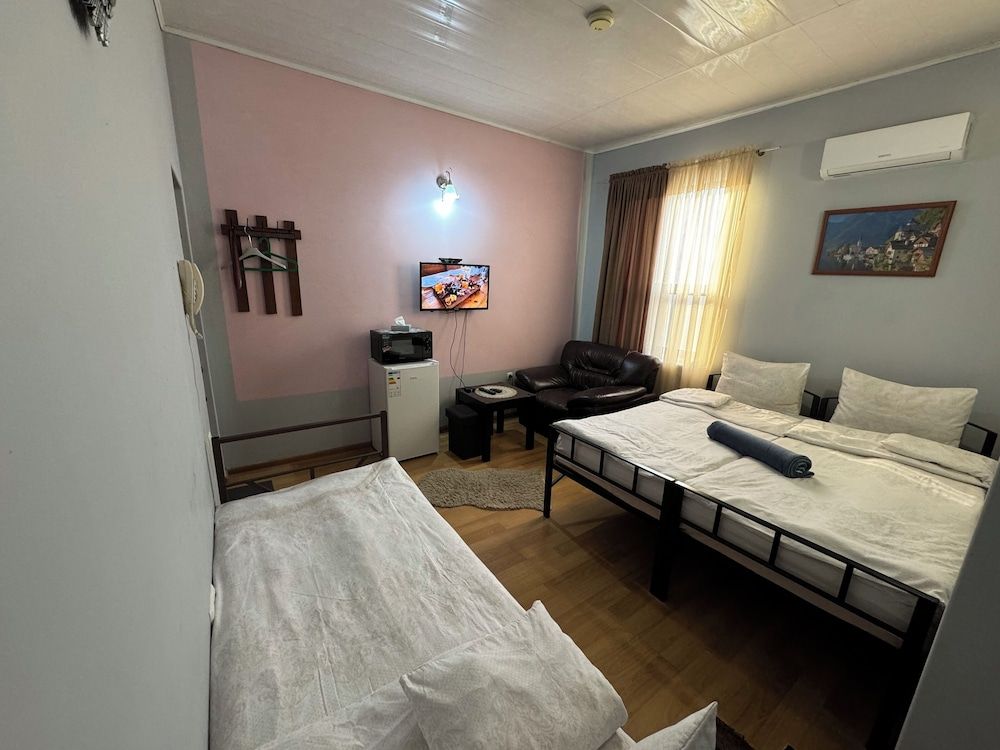 ALEM HOTEL Economy Triple Room 3