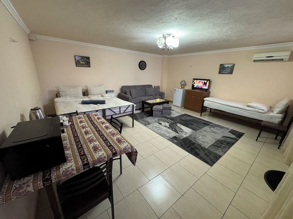 ALEM HOTEL Economy Triple Room 5