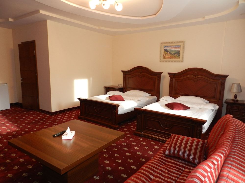 Luxury Twin Room