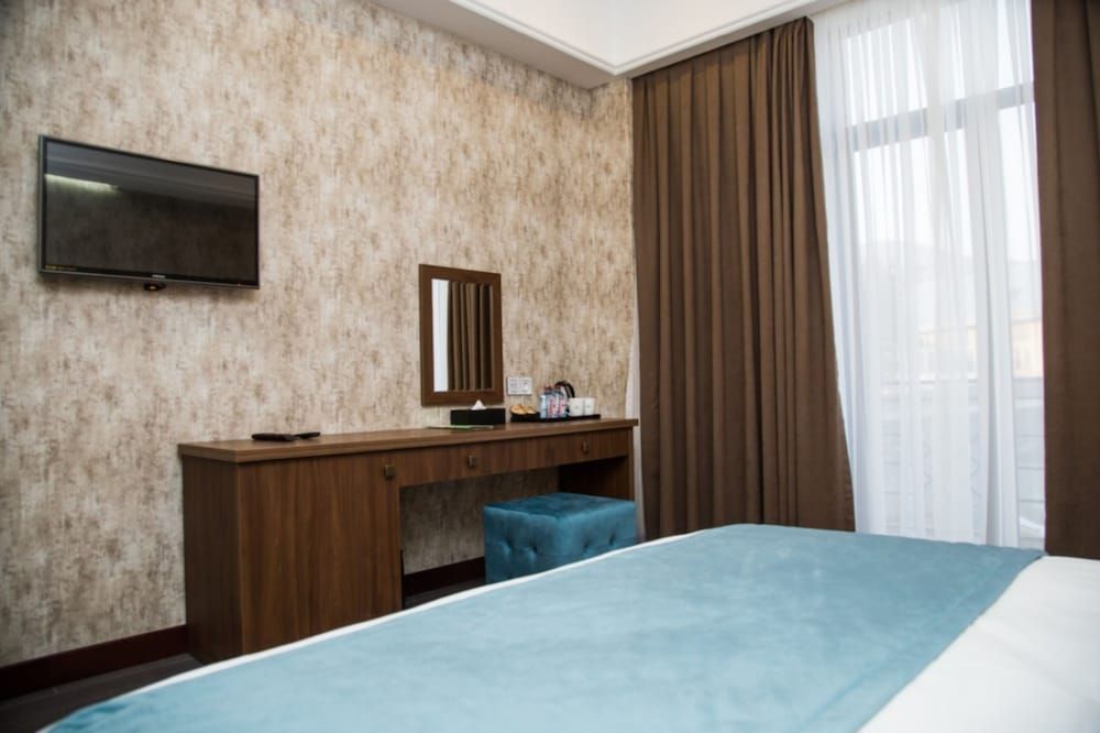 Macara Sheki City Hotel Standard Single Room 6