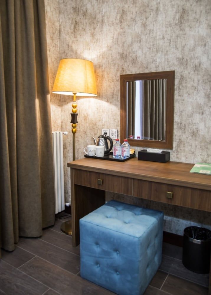 Macara Sheki City Hotel Standard Single Room 7