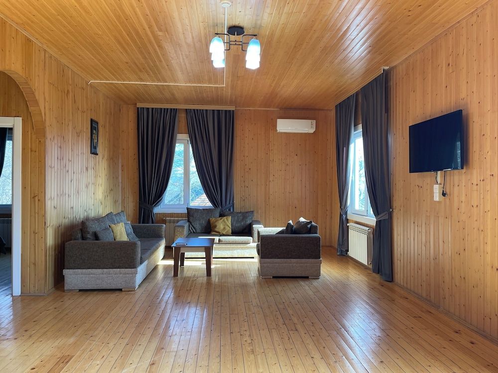 Deluxe Park Qusar Resort & Spa Hotel Family Chalet 11