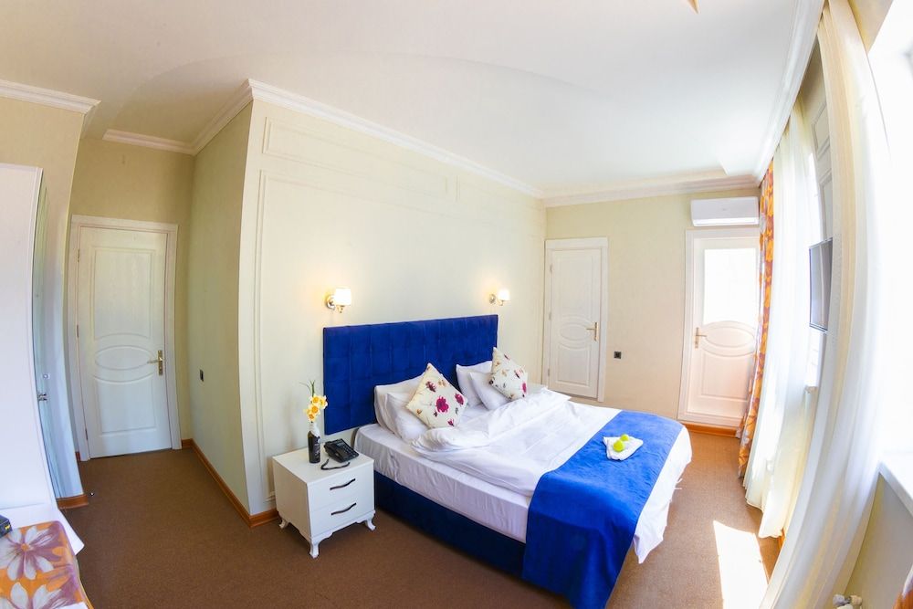 undefined Old East Boutiques 4