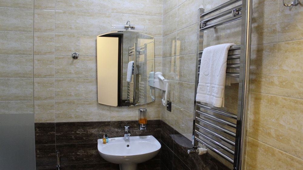 All Stars Hotel Standard Single Room, City View 7