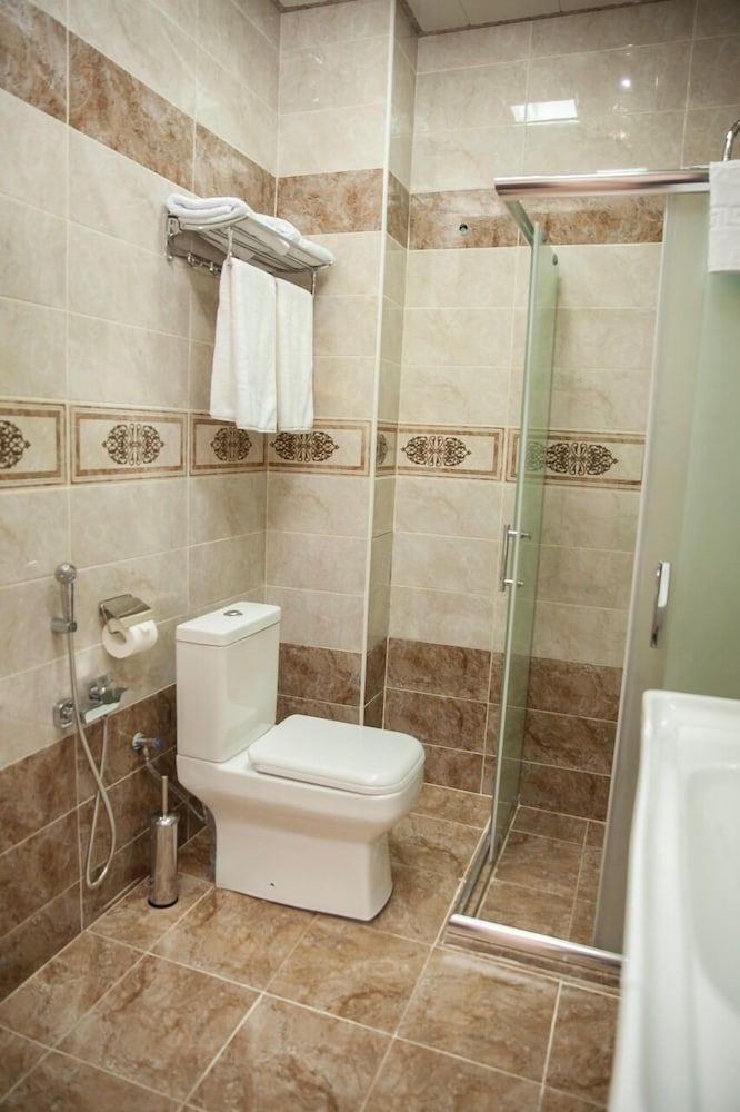 Golden Shine Hotel Standard Double or Twin Room 8