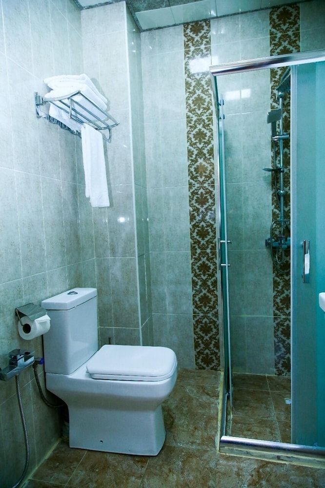 Golden Shine Hotel Standard Double or Twin Room 9