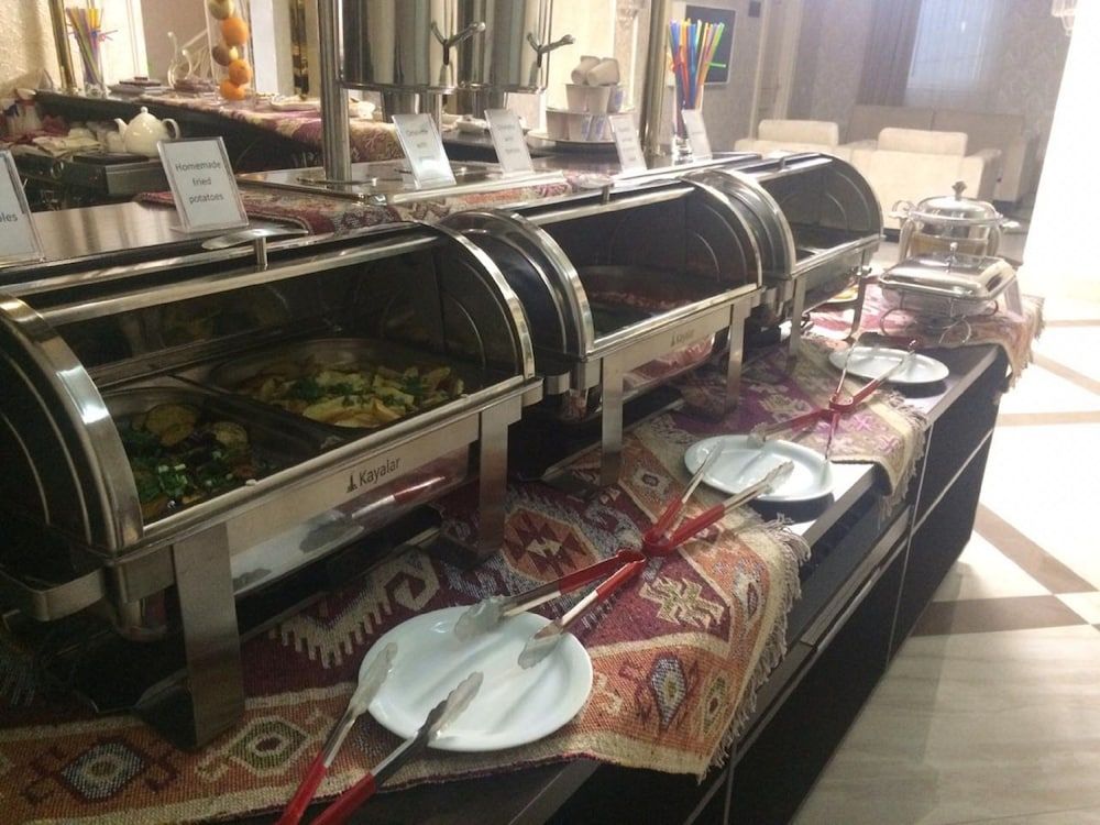 undefined Rose Inn Hotel Baku 5