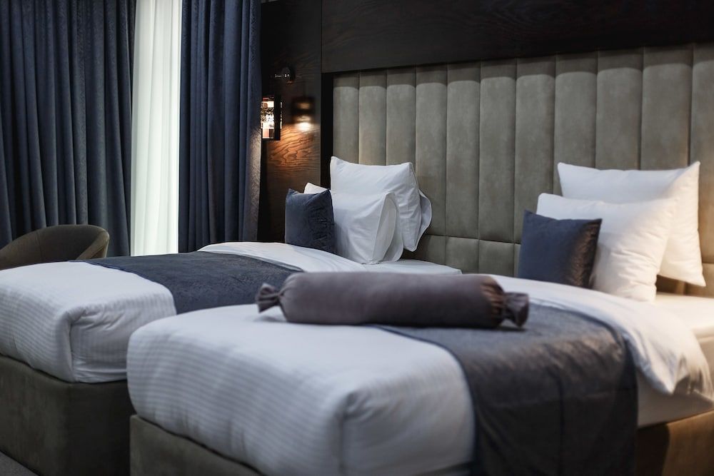 Parallel Hotel Standard Double or Twin Room, Multiple Beds 3