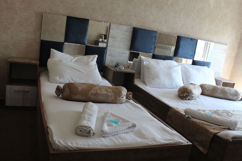 East House Hotel Family Triple Room, City View