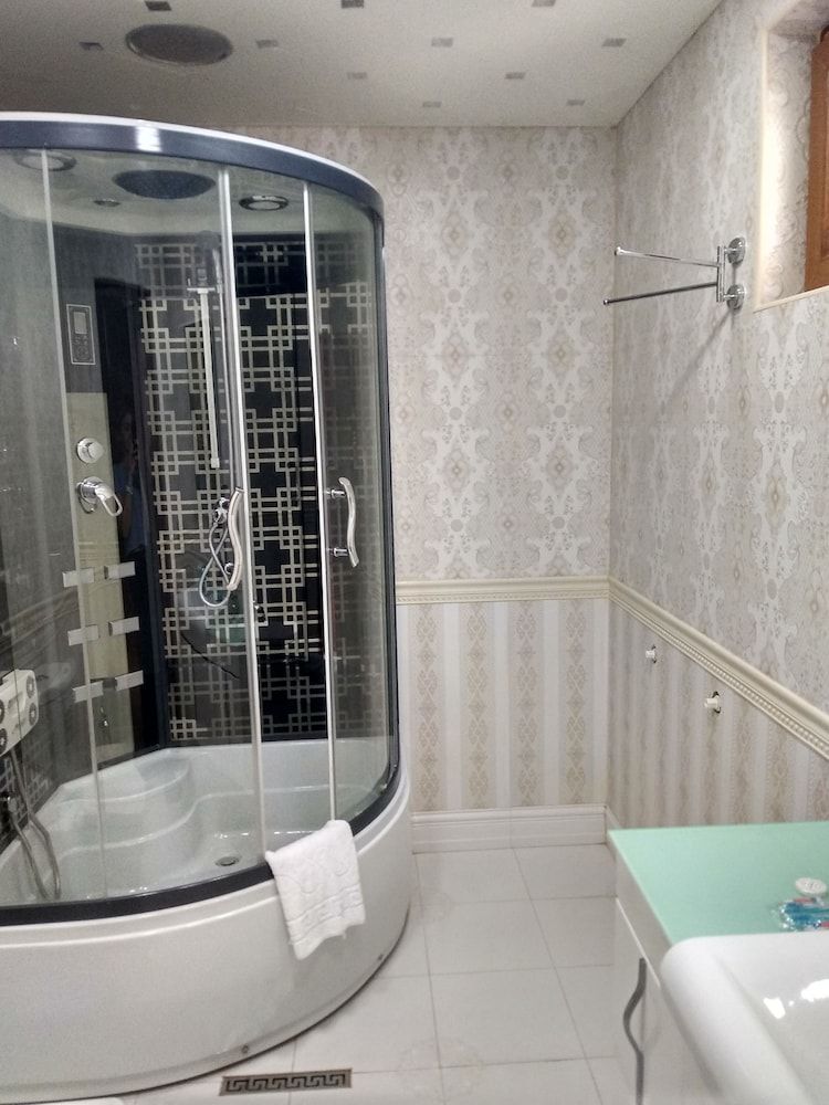 undefined Amadeo Apartments 10