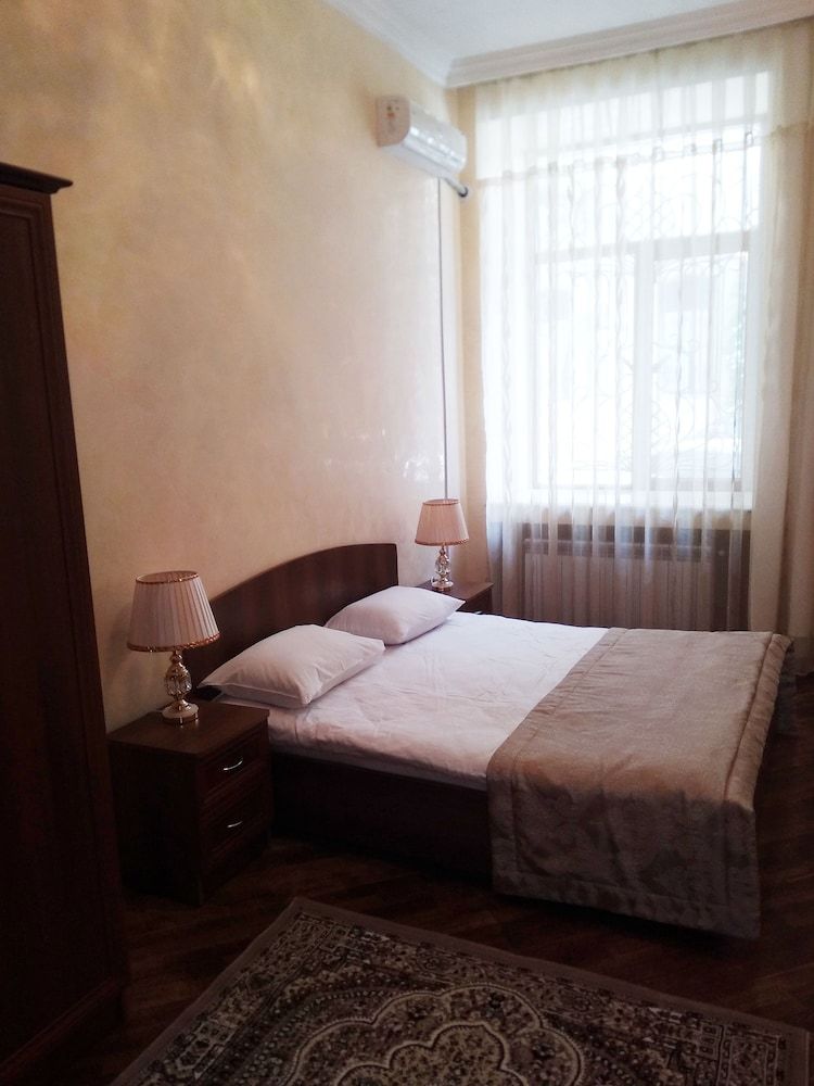 Amadeo Apartments Deluxe Apartment, 3 Bedrooms (Second Floor) 3