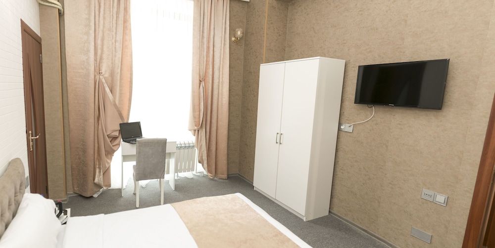 Best Center Hotel Standard Double Room 9