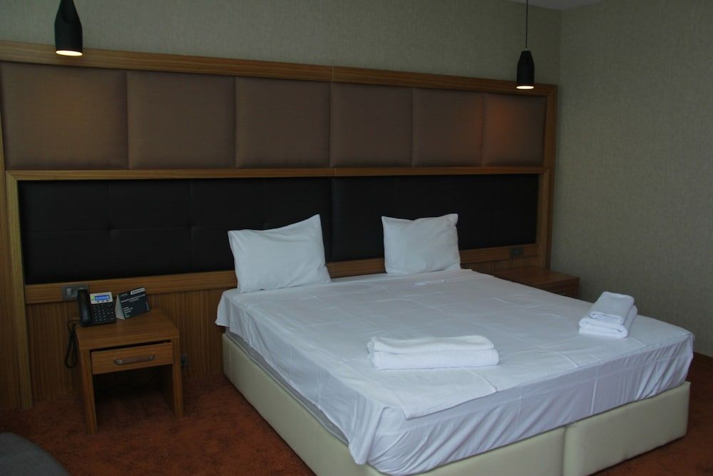 Standard Single Room, Smoking, City View