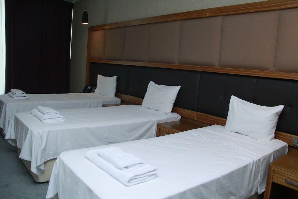 Standard Quadruple Room, Smoking, City View