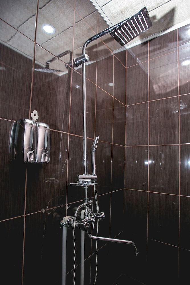 Sherlock Holmes Hostel Baku Shared Dormitory, Women only (10 guests) 13