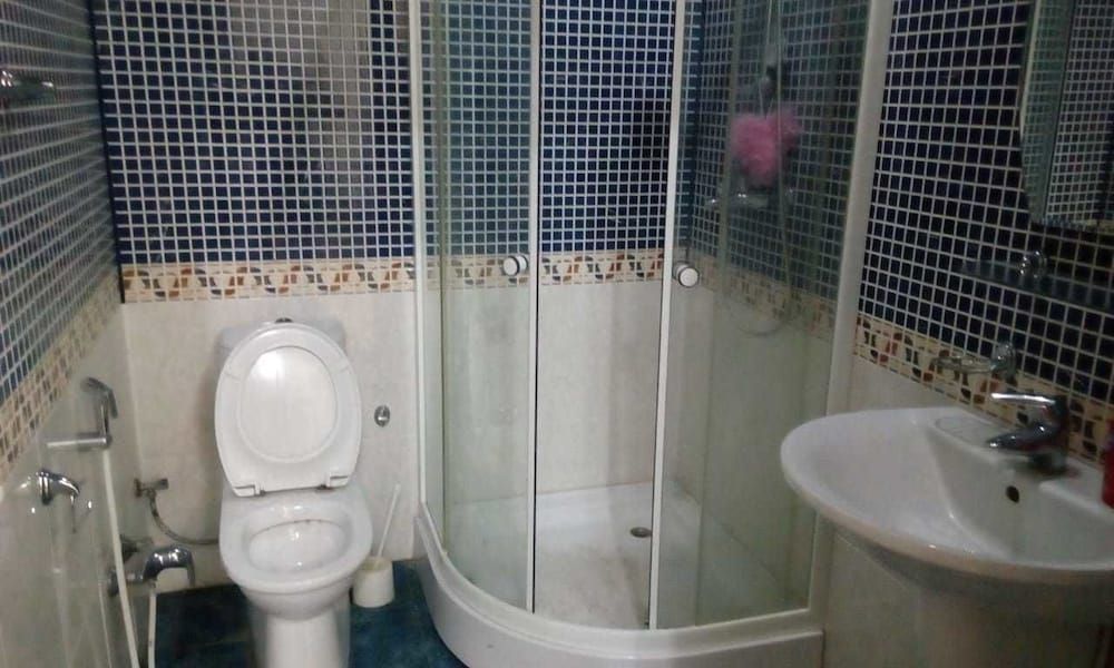 Yeshim Guest House Basic Double Room 12