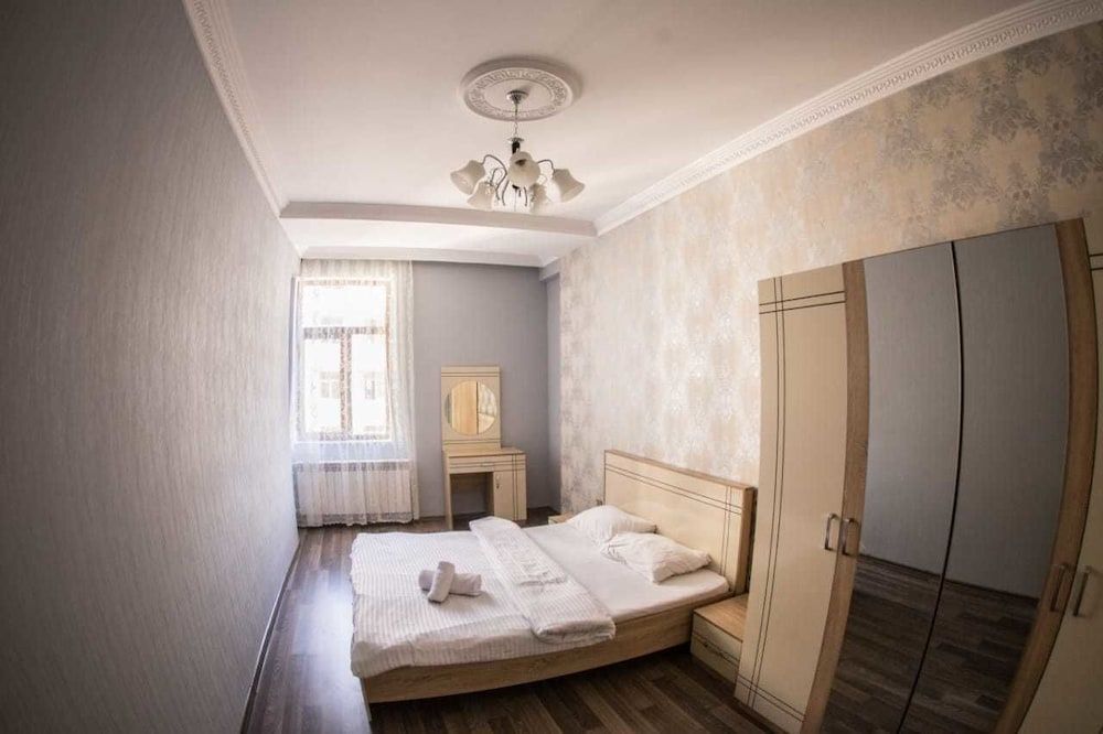 undefined Bakuvi Tourist Apartment B098