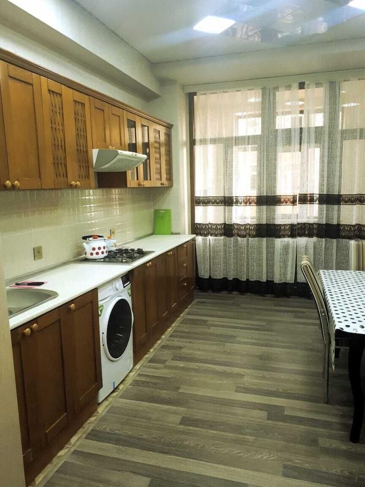 undefined Bakuvi Tourist Apartment B098 2