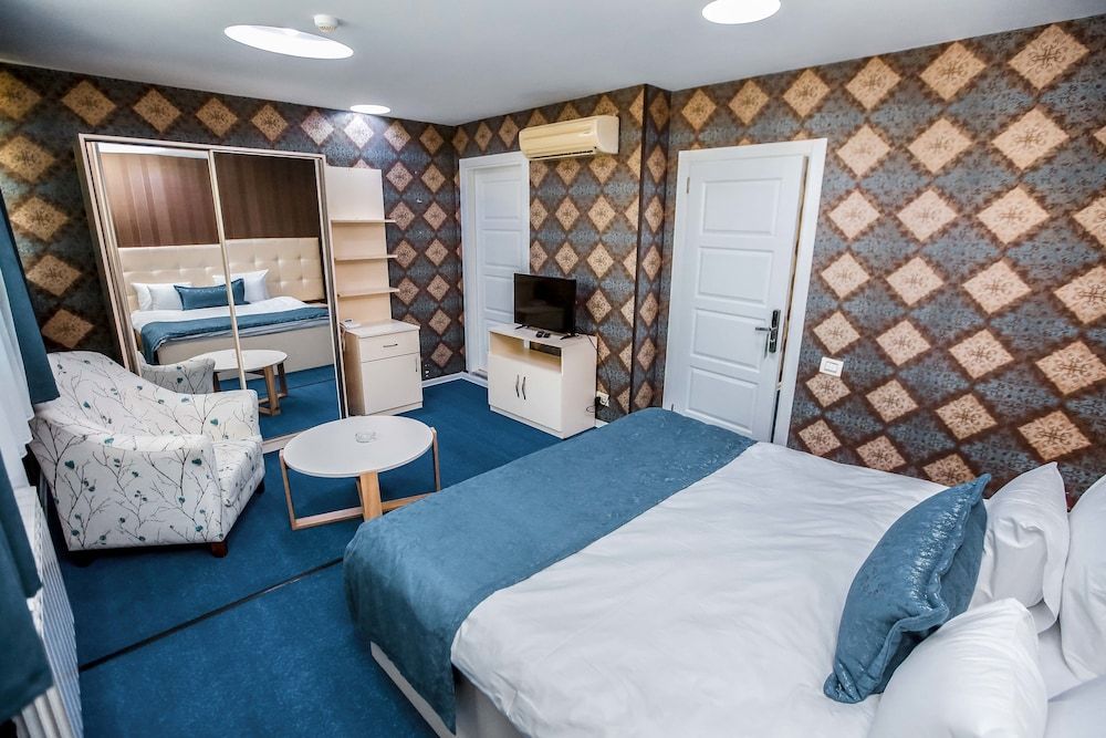 Nine Hotel Standard Room 23