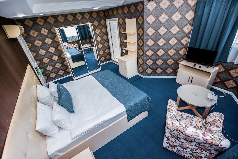 Nine Hotel Standard Room 25