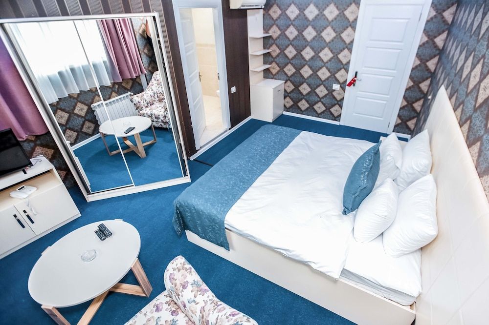 Nine Hotel Standard Room 37