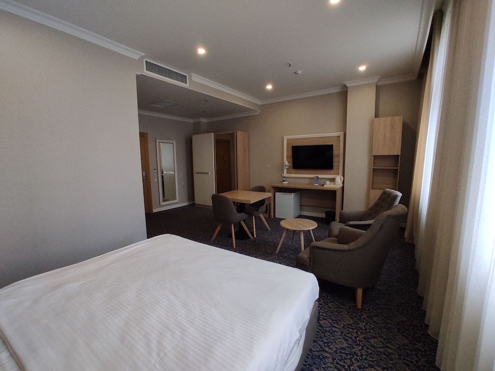 undefined Gold City Hotel Baku 3